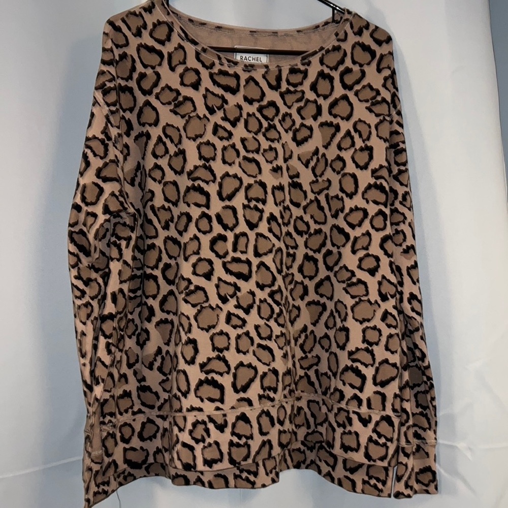 Woman’s Leopard Top